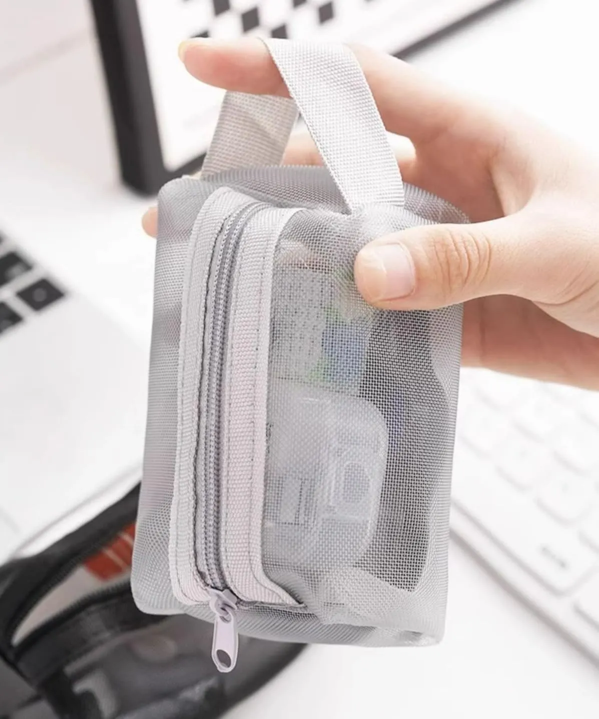 3Pcs Portable Square Mesh Storage Bag, Mesh Toiletry Bags Zippered Mesh Cosmetic Bag, Small Square Mesh Coin Purse Storage Carry Pouch for Travel (3PCS Black)