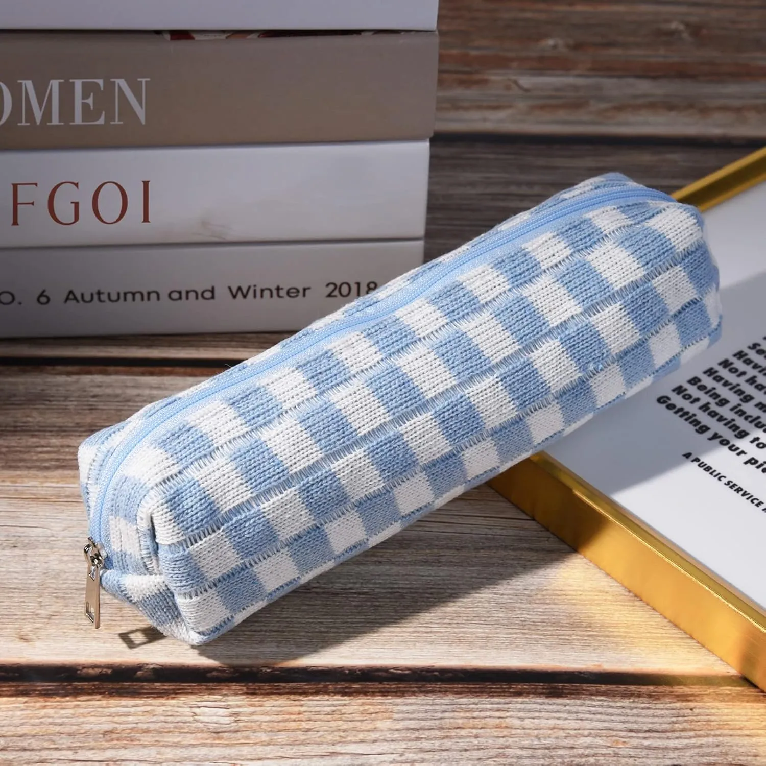 Checkered Cosmetic Bag and Makeup Brush Storage Bag - Large Capacity Travel Toiletry Organizer