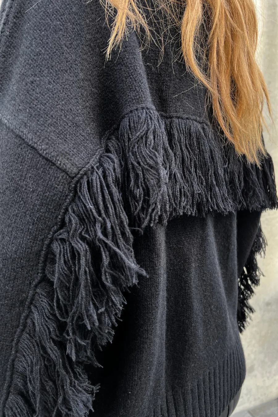 Cowboy Jumper With Fringes Black