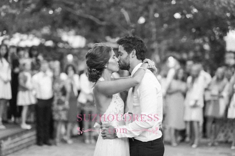Halter A-line Lace Bride Dress Summer Appliques With Sash Tulle Prom Wedding Dresses