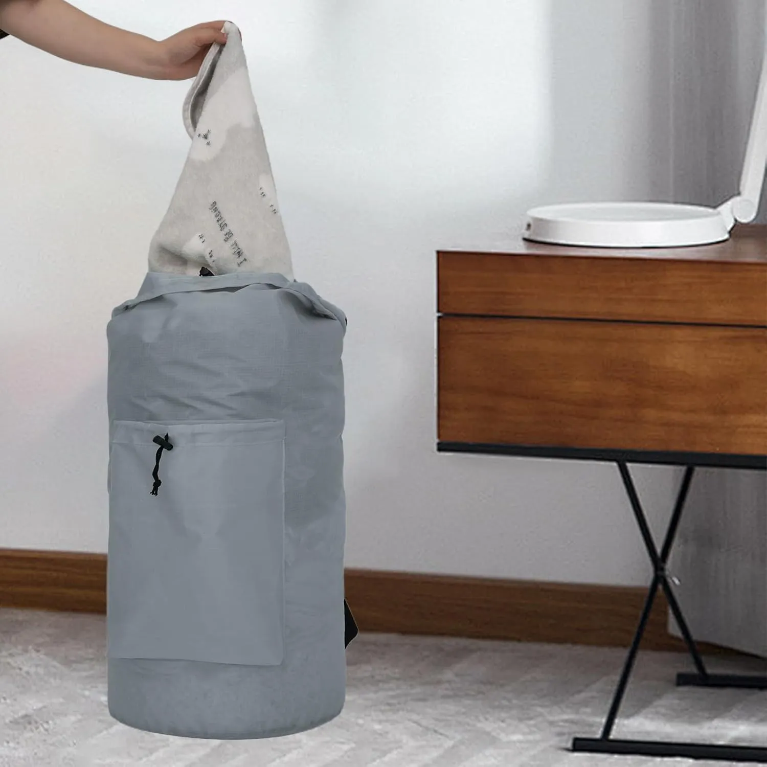 Laundry Bag with Shoulder Straps and Detergent Holder, Durable Laundry Bag Backpack for College Dorm/Travel/Camp (GRAY)