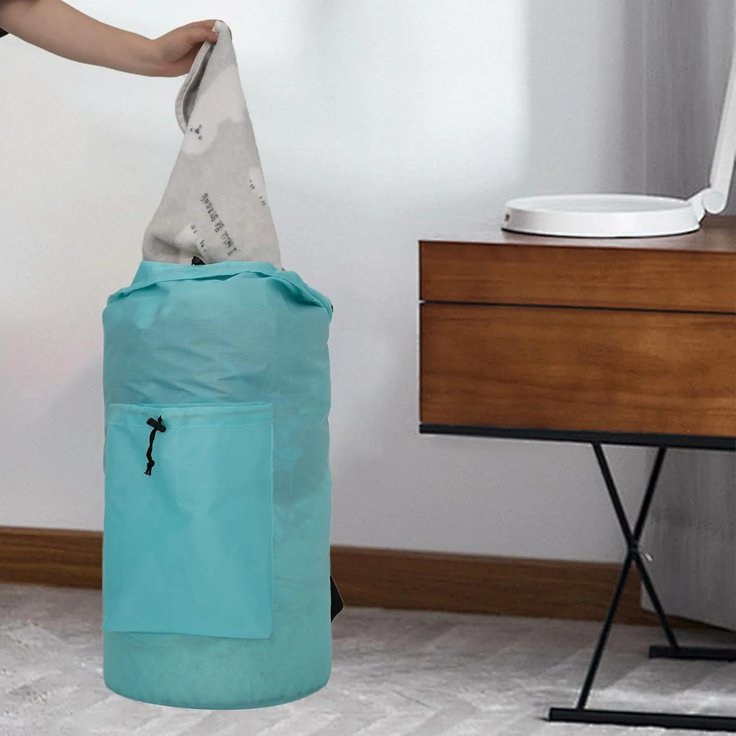 Laundry Bag with Shoulder Straps and Detergent Holder, Durable Laundry Bag Backpack for College Dorm/Travel/Camp (LIGHT BLUE)