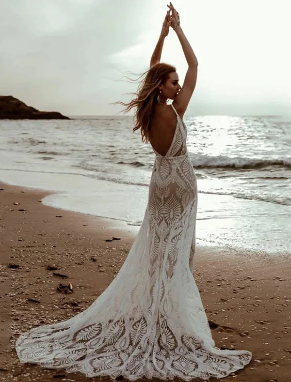 Luolandi Beach Vintage Open Back Wedding Dresses Mermaid / Trumpet Camisole V Neck Sleeveless Sweep / Brush Train Chiffon Bridal Gowns With Pleats Elegant