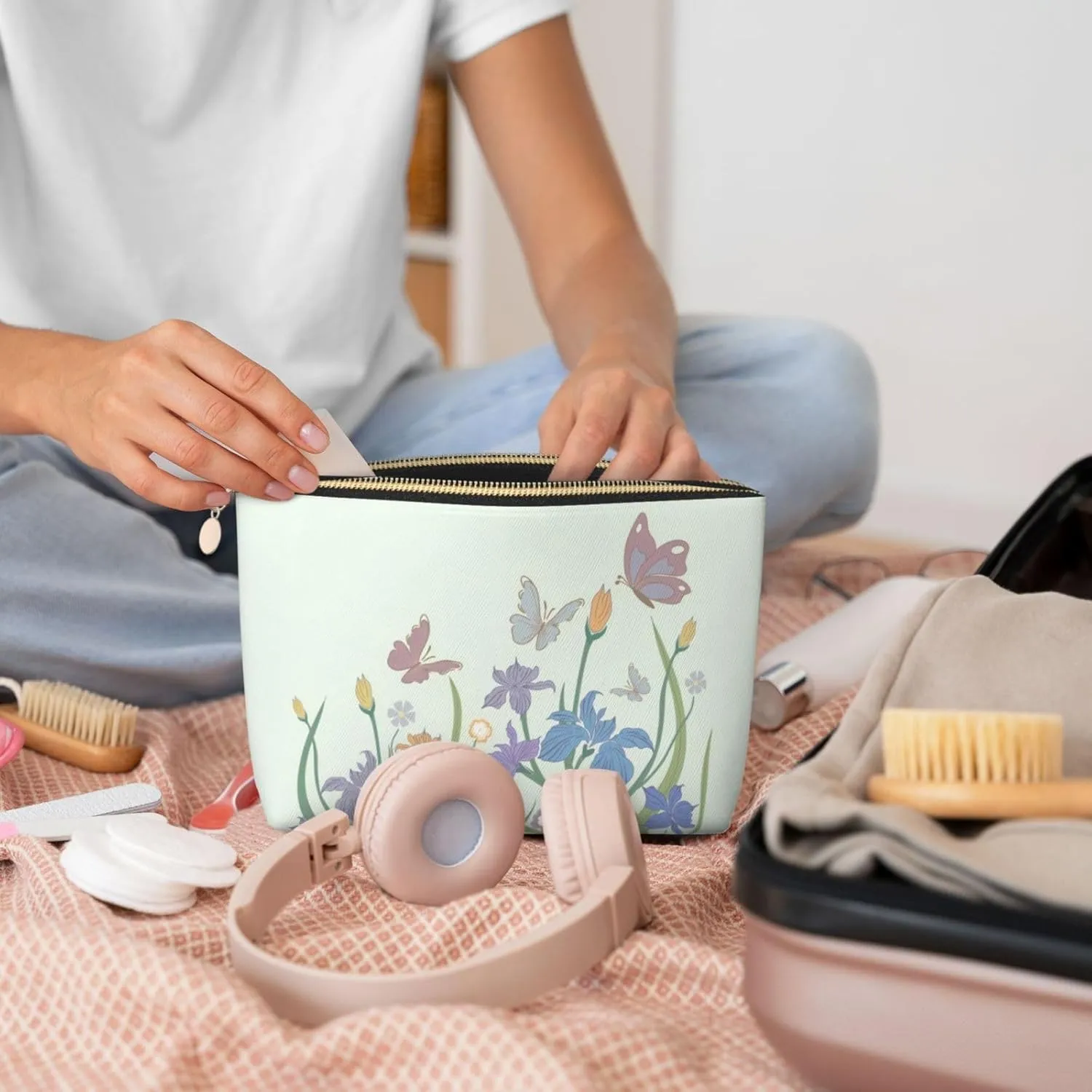 Makeup Bag Women Cute Leather Cosmetic Bag, Travel Portable Waterproof Washable Small Makeup Bag with Zipper for Girl, 7 X 5 X 2.4 In, Green