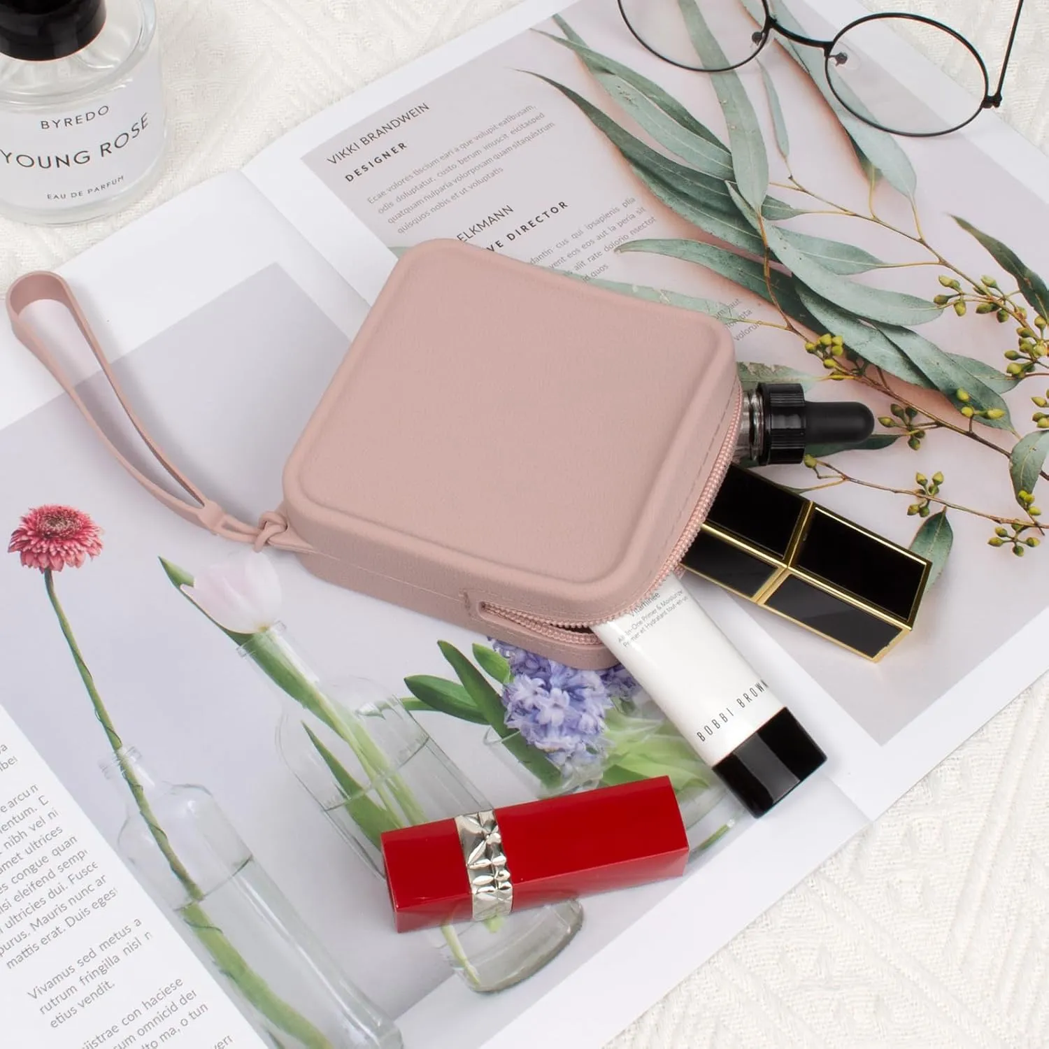 Silicone Mini Makeup Bag Pouch for Purse, Small Cosmetic Travel Bag Zipper Pouch Waterproof Cute Coin Purse Portable Makeup Storage Bag Travel Toiletry Organizers Bag for Women Girls