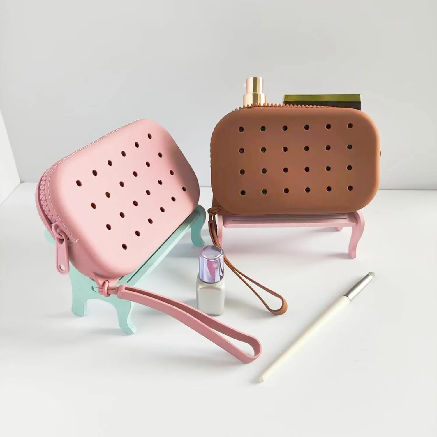 Small Silicone Multifunctional Essential Bag Zipper Pouch Portable Travel Makeup Bag for Women Men Cards Cash (Pink)