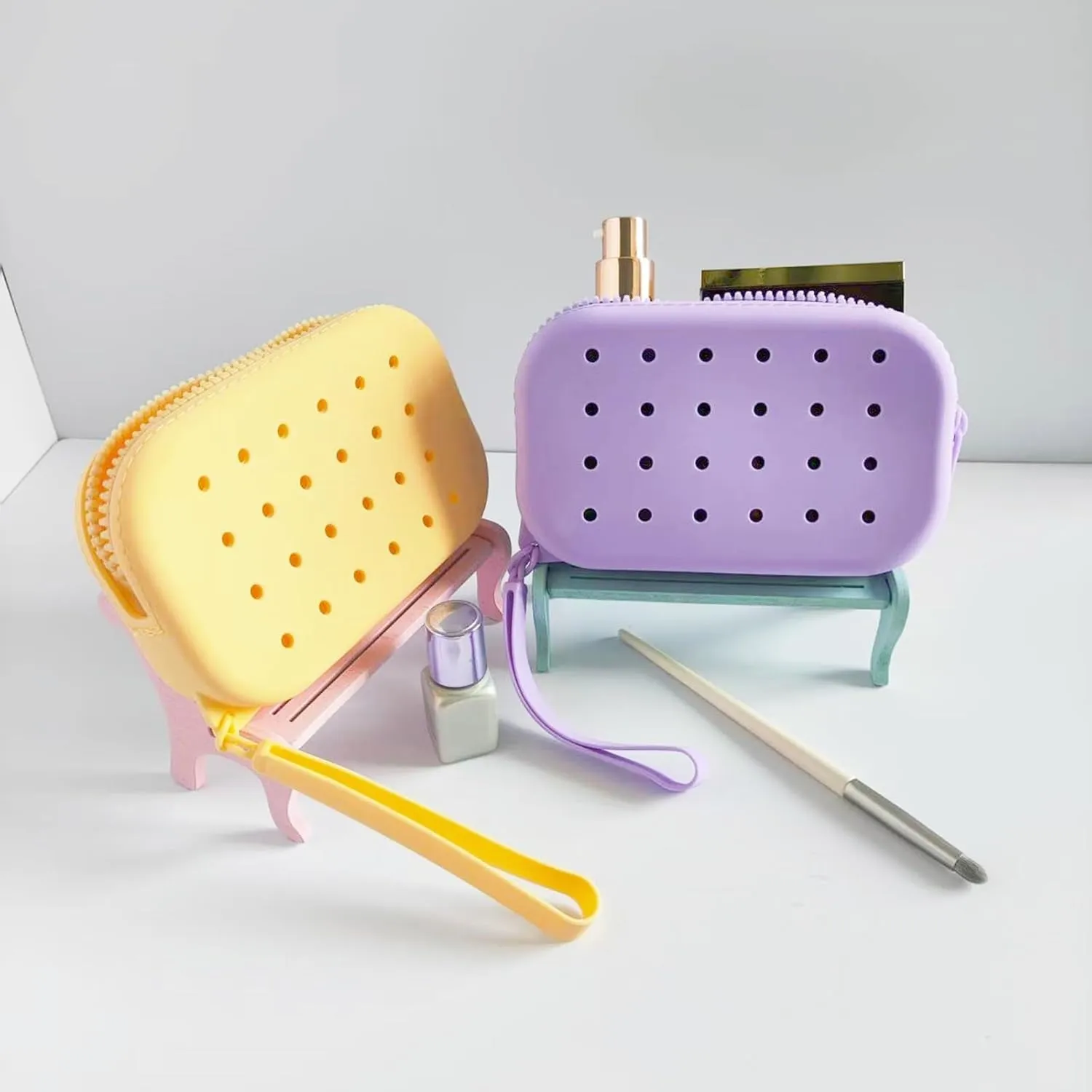 Small Silicone Multifunctional Essential Bag Zipper Pouch Portable Travel Makeup Bag for Women Men Cards Cash (Purple)