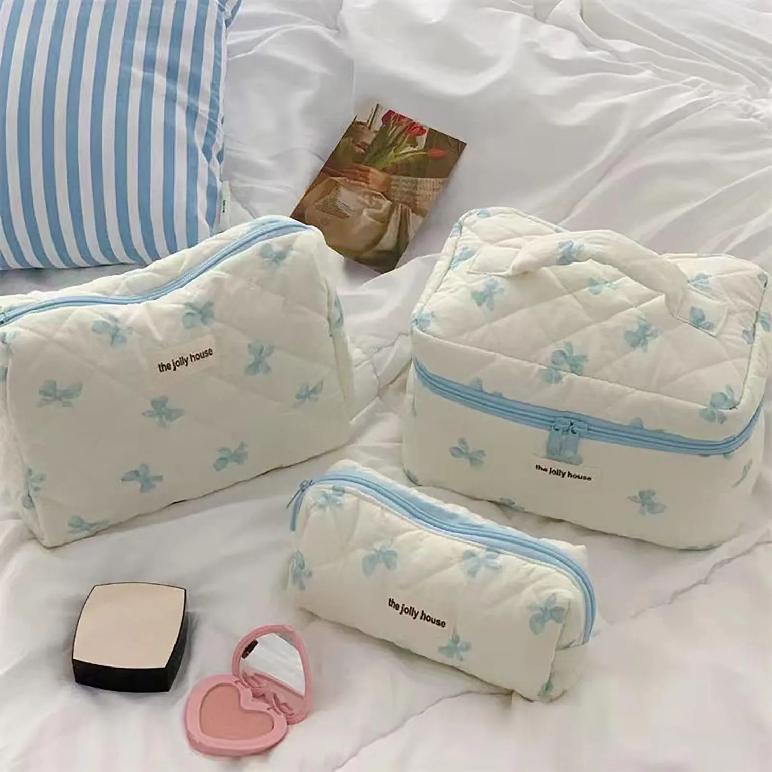 Women Coquette Bow Makeup Bag Cute Aesthetic Quilted Floral Makeup Bag for Women Preppy Pouch Toiletry Organizer Bag (Small,Blue)